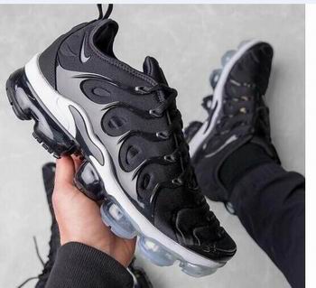 buy Nike Air VaporMax Plus shoes from china online