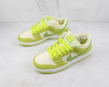 cheap nike dunk women's sneakers in china