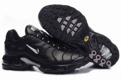 buy nike tn shoes